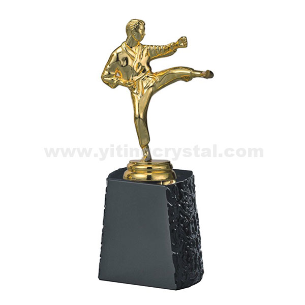 黑水晶獎盃-跆拳道